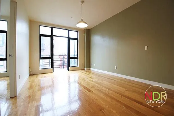 Rented by Next Door Realty NYC | media 9