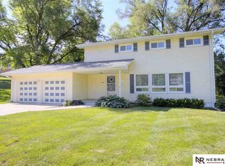 5407 Himebaugh Ave, Omaha, NE 68104