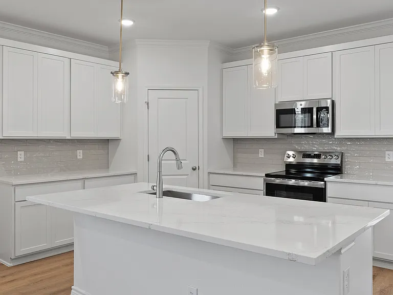 7310 Caladium Dr — Photo 13