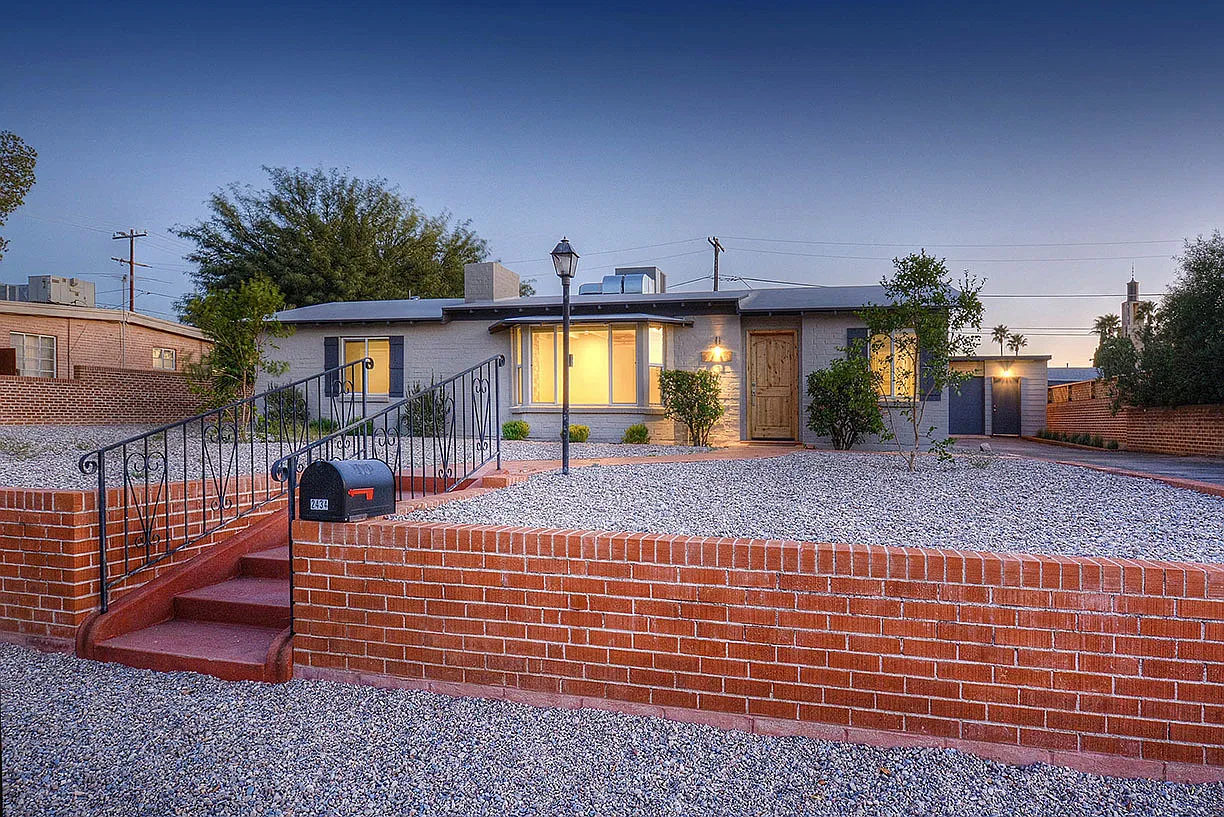 Pre-Lease For August 2027 - Gorgeous Home In Sam Hughes — Photo 1