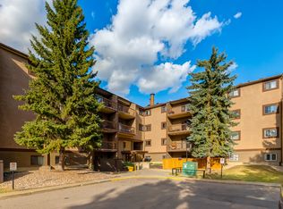 Christopher County, Edmonton, AB T5A 4M3