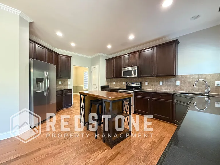 1823 Buxton Way — Photo 7