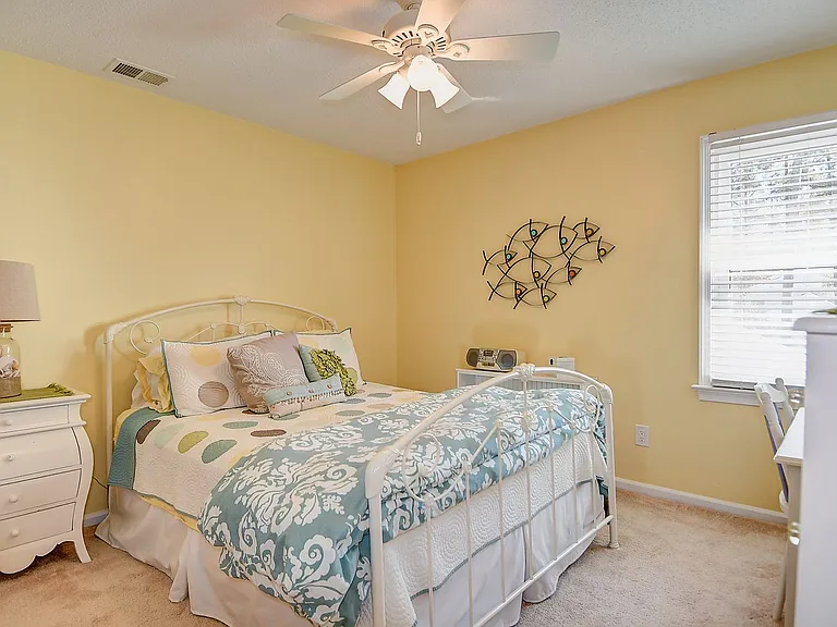 306 Esplanade Pl — Photo 24