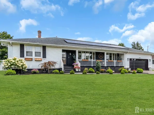 1381 Osage Rd, North Brunswick, NJ 08902