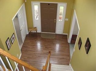 210 Beaumont Trl, Aurora, OH 44202