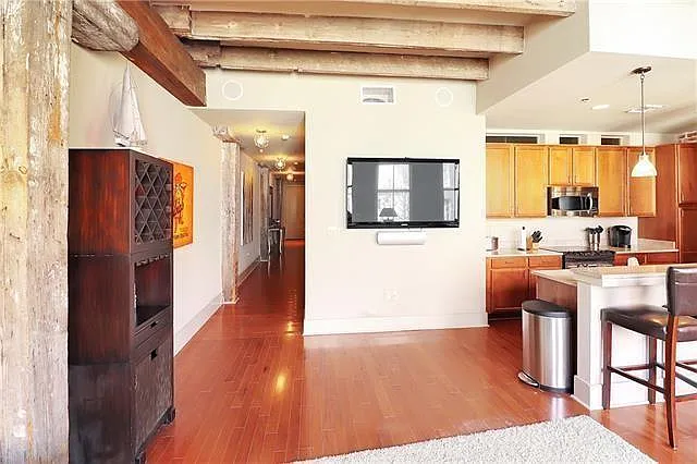 840 Tchoupitoulas St #201 — Photo 7