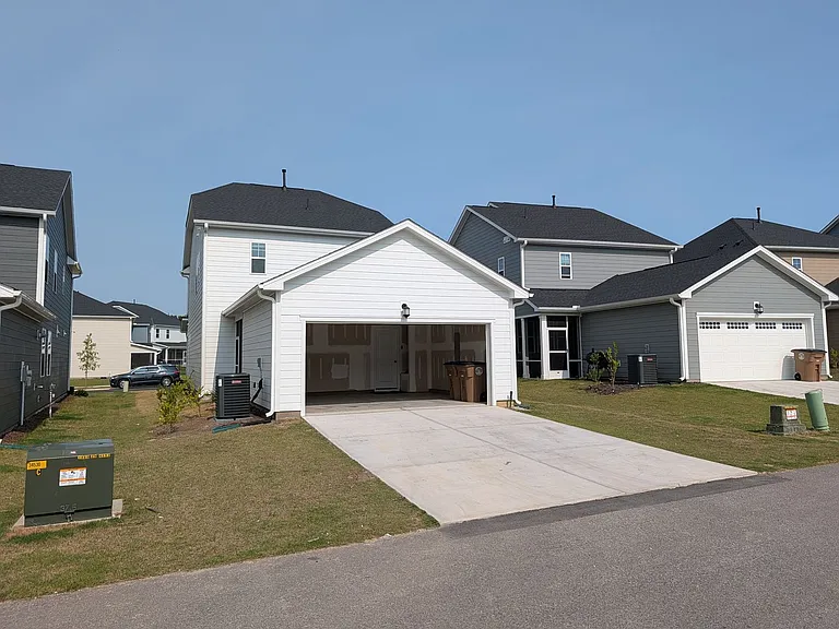 332 Canyon Springs Trl — Photo 22