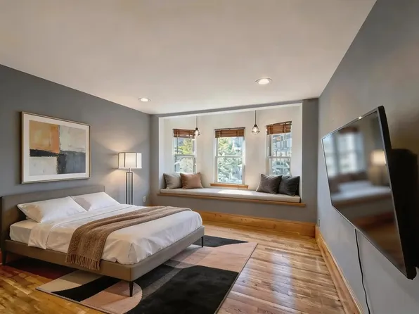 148 Berkshire St APT 4, Cambridge, MA 02141