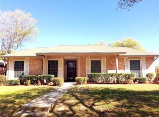 5402 Castleview Ln, Garland, TX 75044