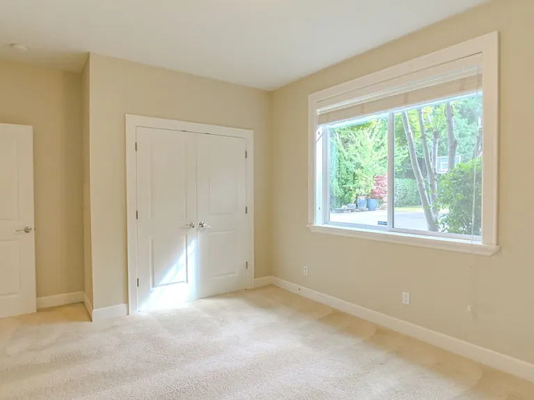 8568 Sand Point Way NE — Photo 44