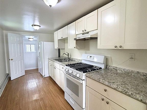 2nd image of 27 Gatto Dr