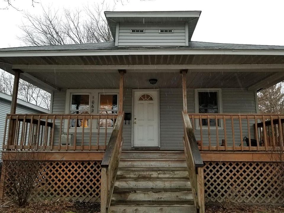 1st image of 1062 W Laketon Ave