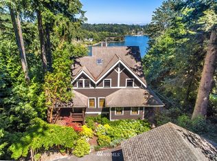 8171 Bucklin Hill Rd NE, Bainbridge Island, WA 98110