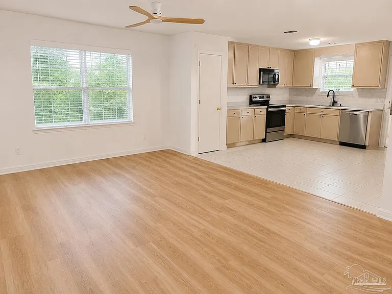 5511 Custer Dr — Photo 3