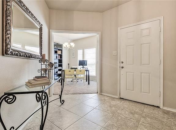 5th image of 10316 Hidden Haven Dr