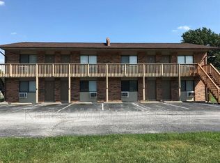 2611 Sierra Dr E, Belleville, IL