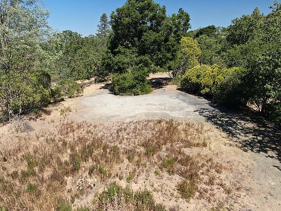 4th image of 12355 Hilltop Dr
