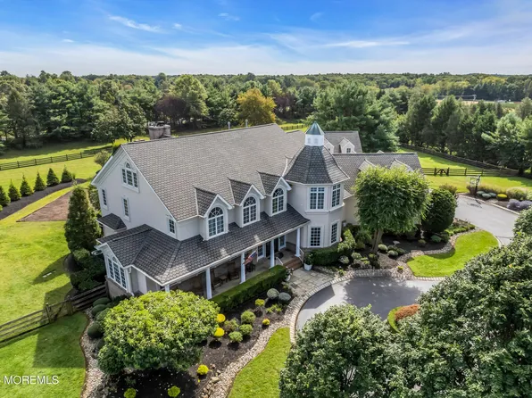 8 Country Club Lane, Colts Neck, NJ 07722