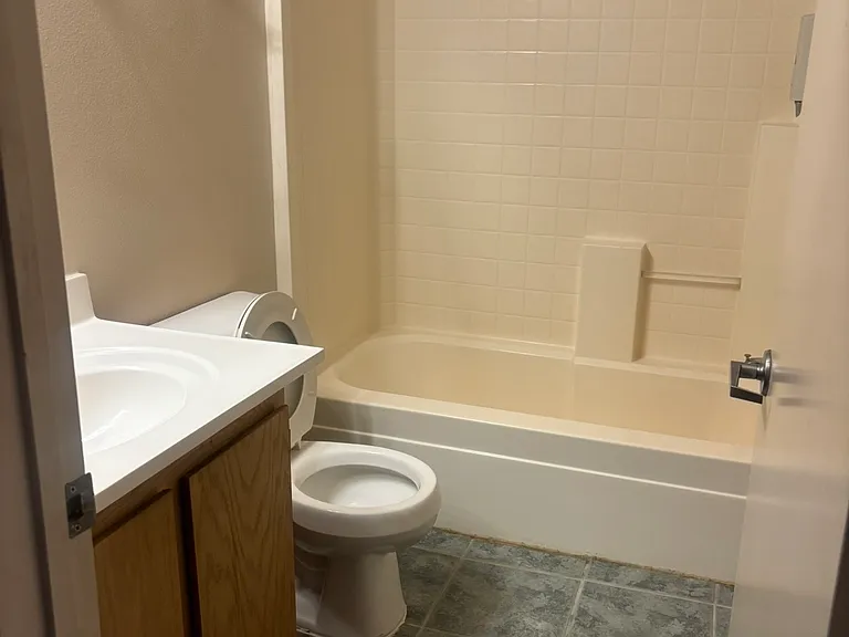 100 Pulsipher Ln #1207 — Photo 6