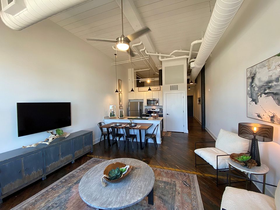 1st image of 612 W Main Ave #4079470