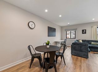 2342 W Touhy Ave #ID1054668P, Chicago, IL 60645