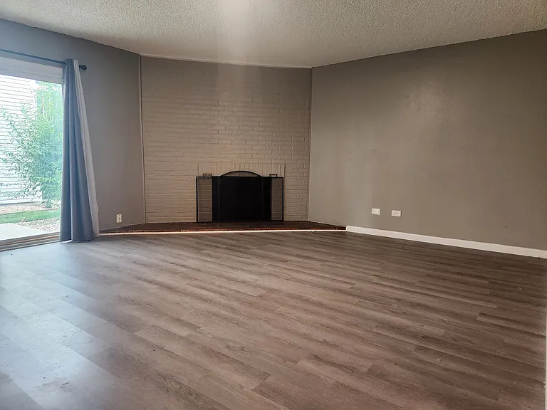 3339 S Monaco Street Pkwy #B-1 — Photo 3