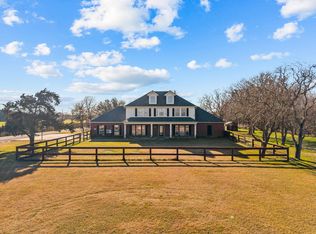 2730 Lawrence Rd, Kemah, TX 77565