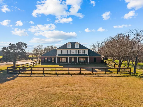 2730 Lawrence Rd, Kemah, TX 77565