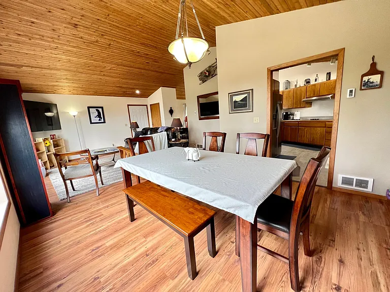 34373 Hilltop Dr — Photo 30