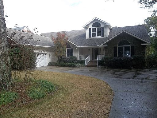 1st image of 627 Lake Shore Dr