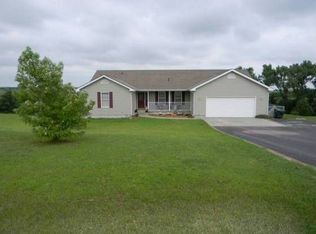 1713 Cedar Dr, Bennington, KS 67422