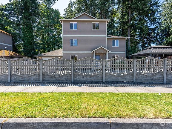 2nd image of 4128 164th Street SW