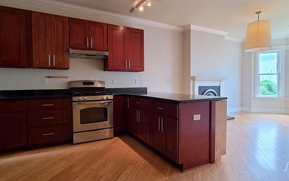 3rd image of 268 Frederick St #272