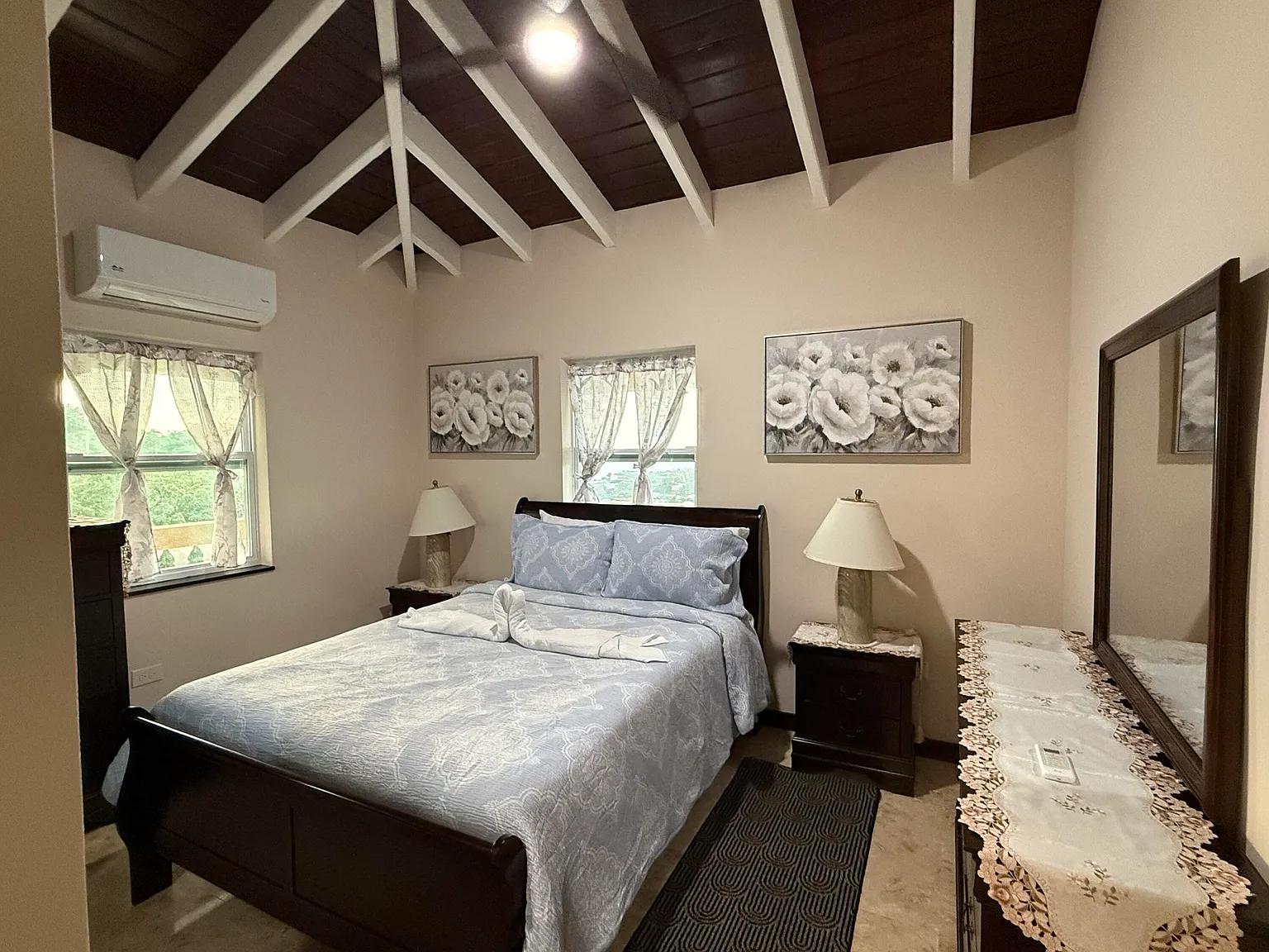 2 bed, $3,000 — Photo 3