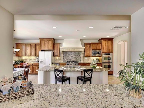 3rd image of 1851 Sorrell Cir