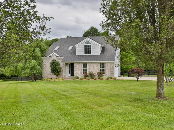 362 Willowbrook Dr, Fisherville, KY 40023