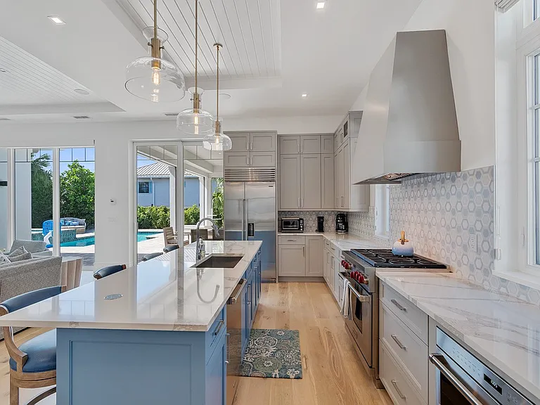 915 Surfsedge Way — Photo 8