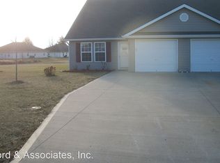 1011 NW Willow Dr #4257207, Grain Valley, MO 64029