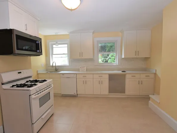 138 Main St #L, Watertown, MA 02472