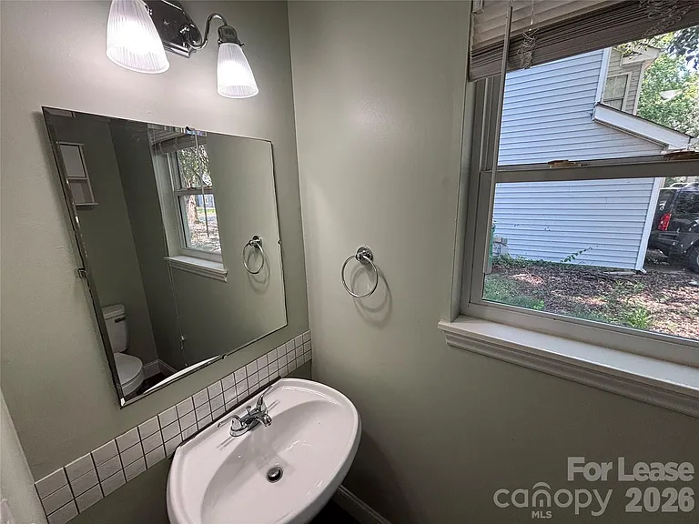 9419 Oren Thompson Rd — Photo 18