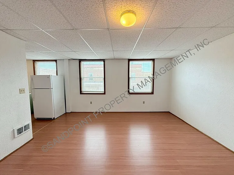 7215 Main St #1 — Photo 8
