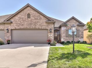 2917 Greystone Pl #6, Champaign, IL