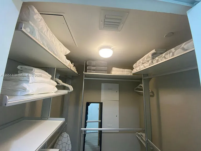 951 Brickell Ave #1706 — Photo 9