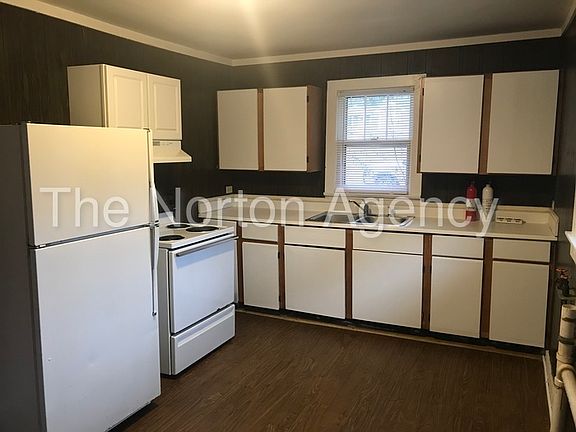 5th image of 1437 Walker St