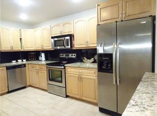 96 Del Rio Blvd, Boca Raton, FL 33432