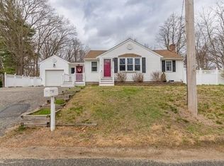 96 James Ave, Tewksbury, MA 01876