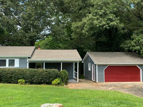 328 Jackson Rd