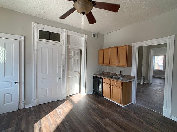 2nd image of 3143 Portis Ave