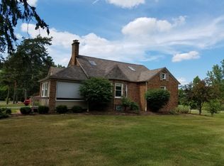 486 Columbia Rd, Valley City, OH 44280