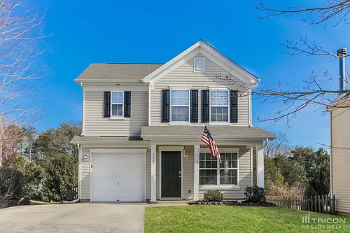 4560 Stone Mountain Dr Photo 1